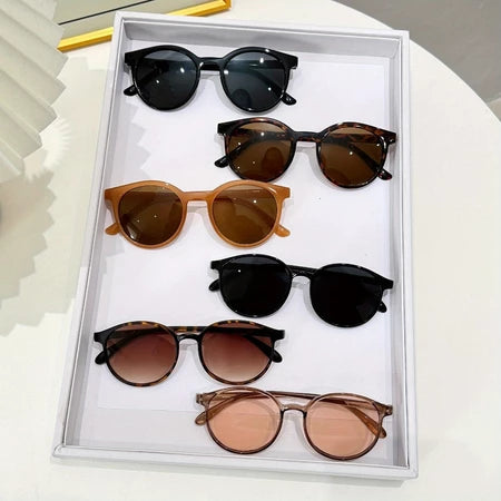 Óculos de sol feminino oval retrô de luxo UV400 – design europeu elegante