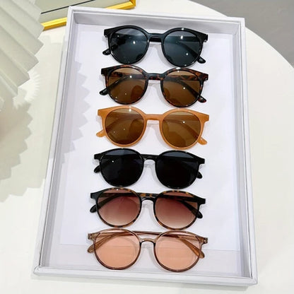 Óculos de sol feminino oval retrô de luxo UV400 – design europeu elegante