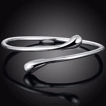 Conjunto De Joias Banhadas A Ouro Feminino Gota D'água – 4 Peças De Anel , Colar , Brincos , Pulseira , Presente Elegant