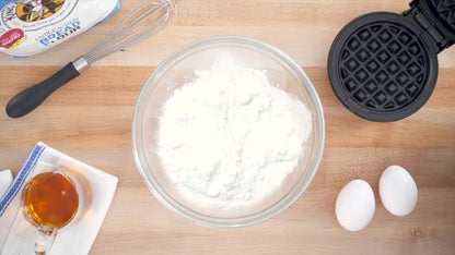 Mini Máquina de Waffles Elétrica Portátil Casa Cozinha Fazer Waffle Panquecas Automático 110V- 220V